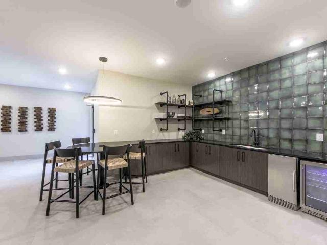 The Oliver Luxury Apartments 1 Bedroom Apartment for Rent at 7 Vance Ave, Memphis, TN 38103