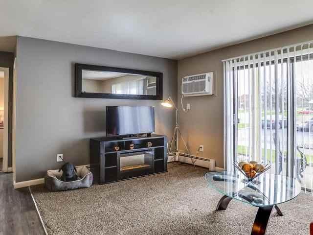 The Orchards at Four Mile 2 Bedroom Apartment for Rent at 936 4 Mile Rd Nw, Grand Rapids, MI 49544