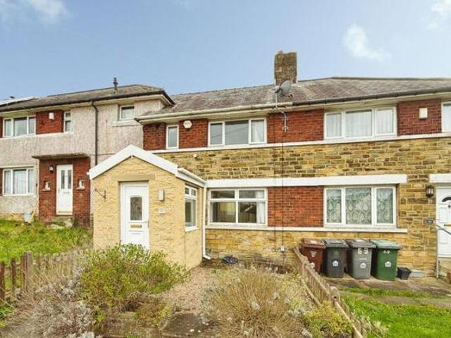 The Oval, Bingley, 2 Bedroom Terraced