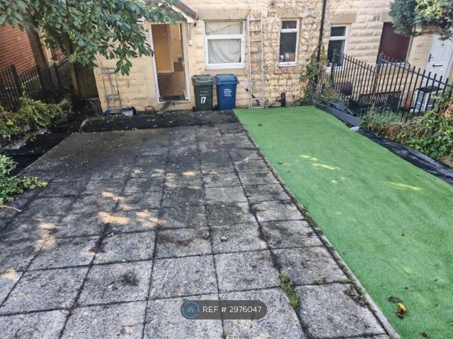 The Oval, Newcastle Upon Tyne NE6, 3 bed semi detached house to rent, £1,000 pcm | PrimeLocation