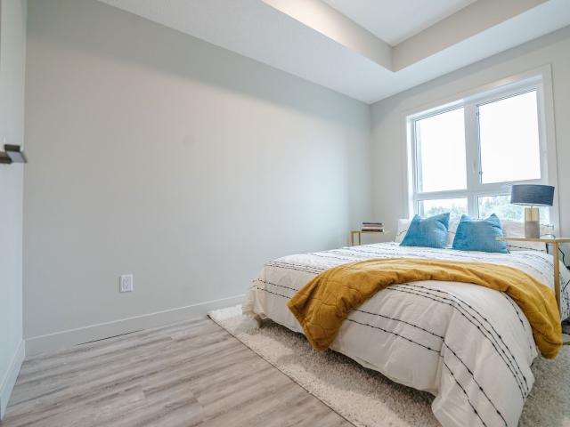 The Louvre Apartments 516 2 Bad/2Bath East Apartment for Rent