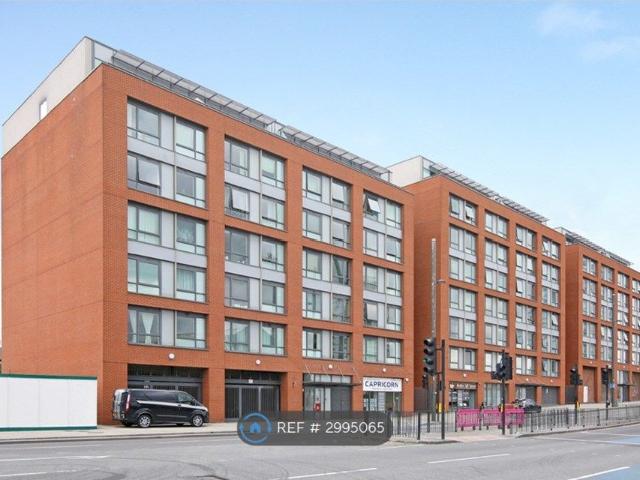 The Lock Building, London E15, 2 bed flat to rent, £2,000 pcm | PrimeLocation
