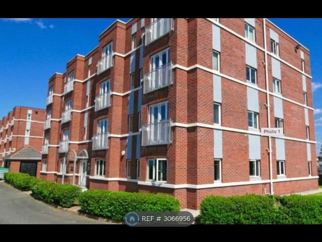 The Locks, Irlam, Manchester M44, 1 bed flat to rent, £895 pcm | PrimeLocation
