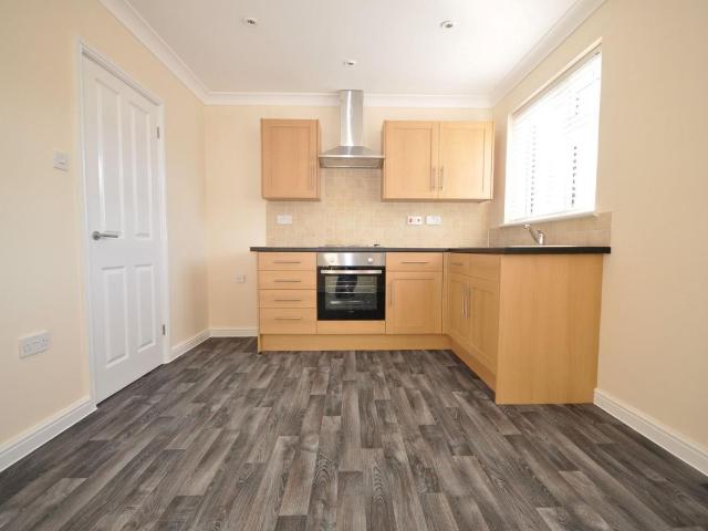 The Lodge, Hornchurch Road, Hornchurch RM11, 2 bed flat to rent, £1,700 pcm | PrimeLocation