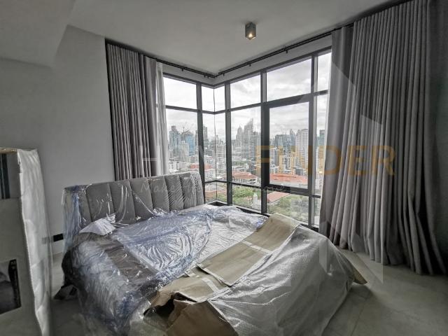 The Lofts Asoke 2 bedrooms, for rent