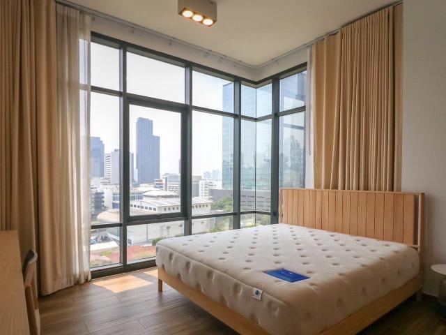 The Lofts Asoke 4 bedrooms, for rent