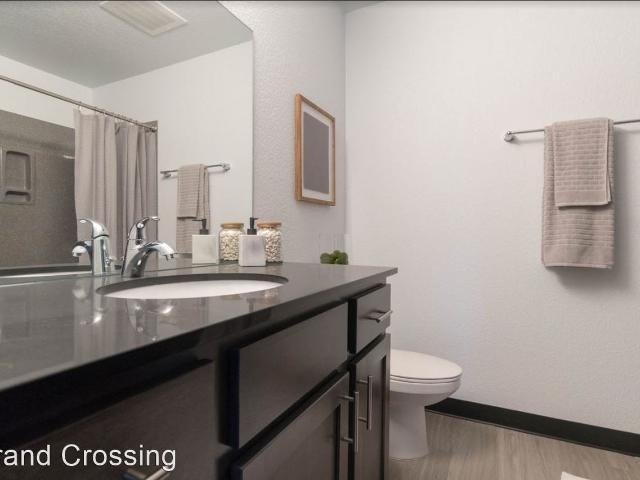 The Lofts at Grand Crossing 1 Bedroom Apartment for Rent at 21 W Jefferson St, Waterloo, IA 50701 Downtown Waterloo