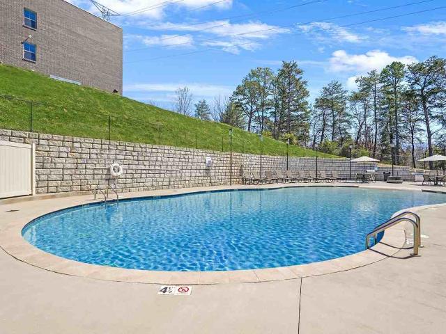 The Lofts at Pigeon Forge 1 Bedroom Apartment for Rent at 770 Marshall Acres, Pigeon Forge, TN 37863