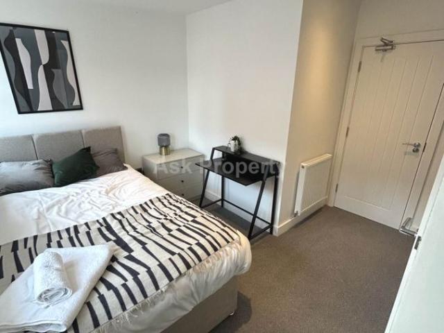 The Lofts, Lodge Lane, Derby DE1, Room to rent, £775 pcm | PrimeLocation