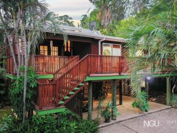 The Lorrikeet Retreat  Private, Elevated & One Of A Kind With Dual Living