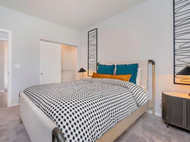 The Laurel 1 Bedroom Apartment for Rent at 3498 Jefferson Ridge Dr, Jeffersonville, IN 47130