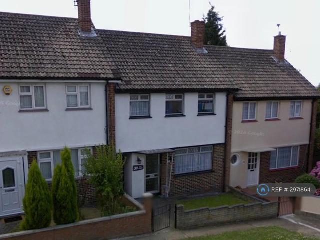 The Lawns, London, SE19 3 bed terraced house to rent £2,800 pcm £646 pw