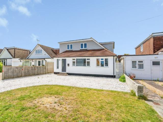 The Layne, Bognor Regis PO22, 5 bed property to rent, £2,750 pcm | PrimeLocation