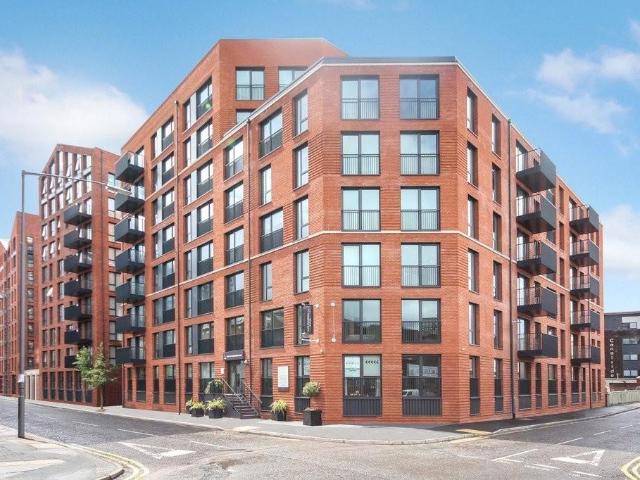 The Lancaster, Snow Hill Wharf. 2 bed apartment to rent £1,450 pcm £335 pw