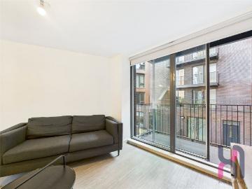 The Landmark, 30 Oldfield Road, Salford M5, 2 bed flat to rent, £1,425 pcm | PrimeLocation