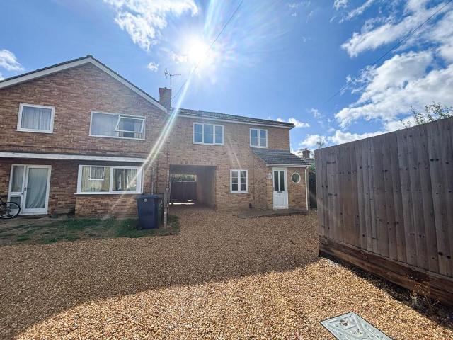 The Lanes, Over CB24 3 bed link detached house to rent £1,450 pcm £335 pw