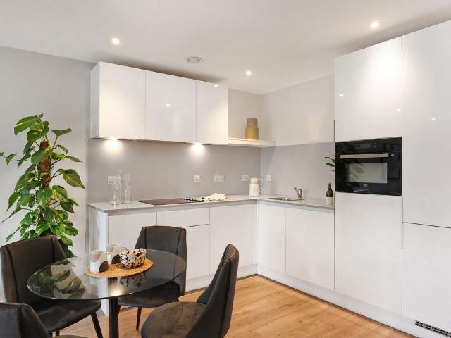 The Lansdowne, Hagley Road, Birmingham B16, 1 bed flat to rent, £1,070 pcm | PrimeLocation