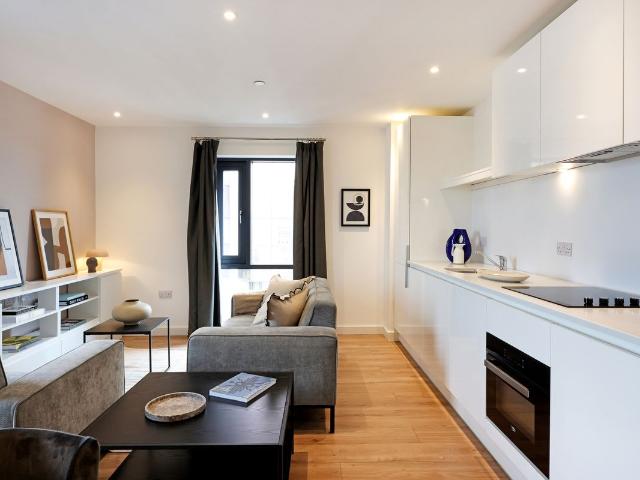 The Lansdowne, Hagley Road, Birmingham B16, 2 bed flat to rent, £1,425 pcm | PrimeLocation