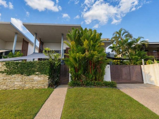 The Larrakeyah Townhouse