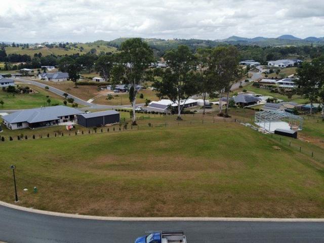 The Last Block in Highland Court 4262m with Views and Room to Build your Dream