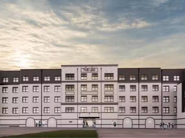 The Leo Apartments, 930 16th St Northeast, Mound View 2 Bedr.