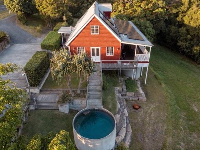 The Little Red Barn | Among Australia's Most Wishlisted Stays