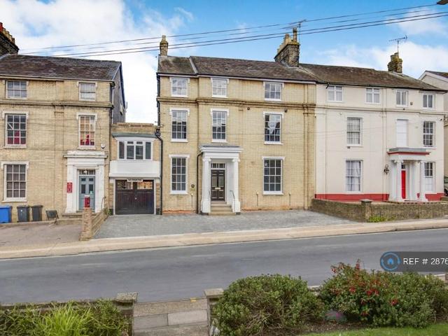 The Lighthouse, Ipswich, IP1 2 bed flat to rent £1,150 pcm £265 pw