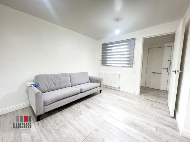 The Link, Enfield EN3, 2 bed flat to rent, £2,000 pcm | PrimeLocation