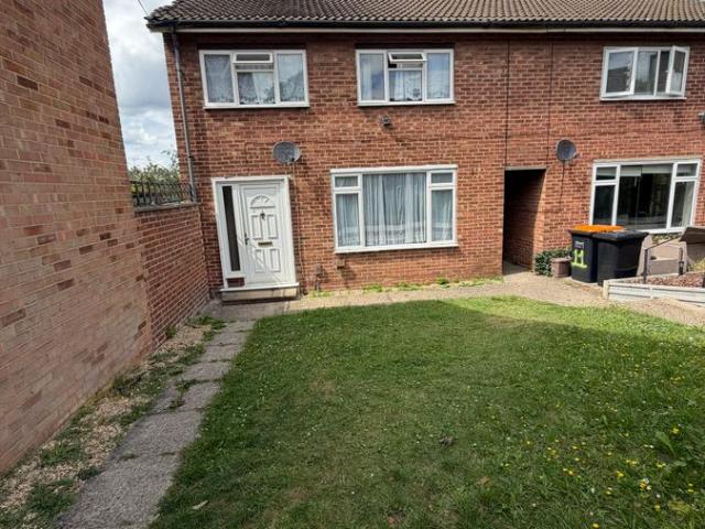 The Link, Houghton Regis LU5, 3 bed terraced house to rent, £1,600 pcm | PrimeLocation