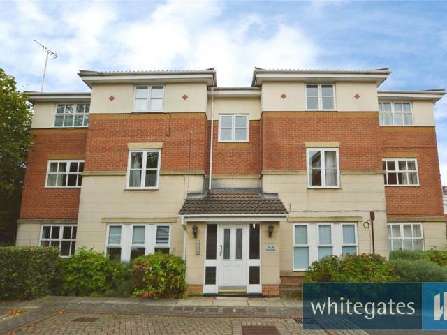 The Links, Leeds, West Yorkshire, LS11 2 bed apartment to rent £775 pcm £179 pw