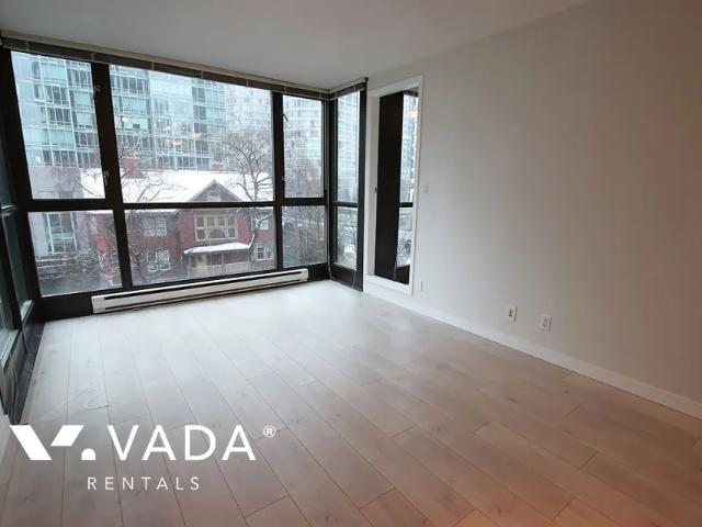 The Lions in Downtown 1 Bedroom Apartment For Rent in Vancouver