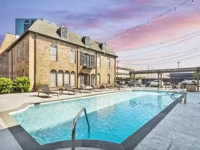 The Lumiere, 3301 West Esplanade Ave North, Metairie 2 Bedro.