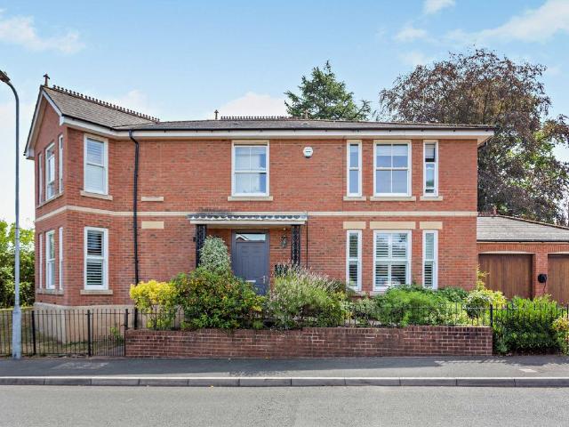 The Mount, Hereford Road, Monmouth NP25, 5 bed detached house to rent, £2,750 pcm | PrimeLocation