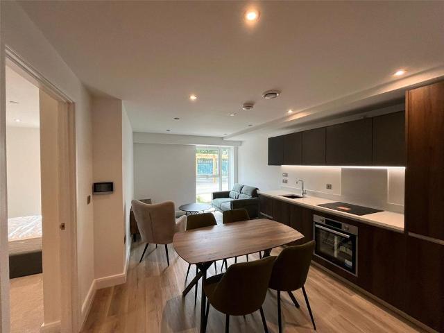 The Mount, Richmond Hill Apporach. 1 bed apartment to rent £1,050 pcm £242 pw