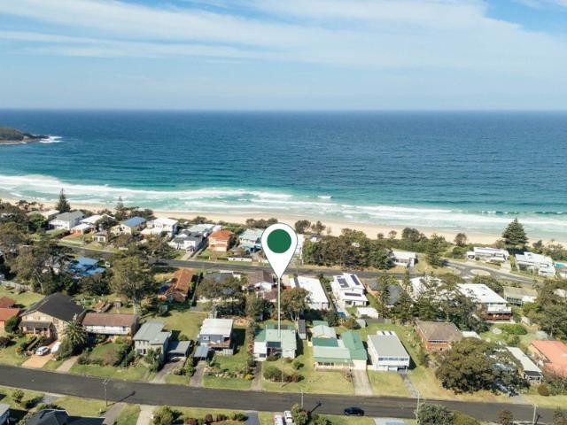 The Mollymook Beach Weekender You'll Never Want to Leave