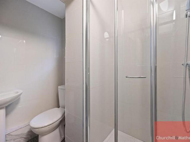 The Money Shop, 46 High Street Harlesden, London, NW10 4LT, United Kingdom | 3 bed apartment for rent #134702280 | Rentberry