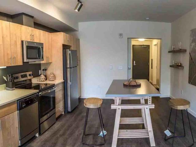 The Montessa Studio Apartment for Rent at 2010 Nw Pettygrove St, Portland, OR 97209 Northwest District