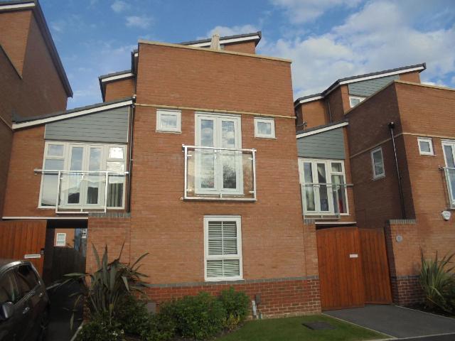 The Moorings, Coventry CV1, 3 bed terraced house to rent, £1,680 pcm | PrimeLocation