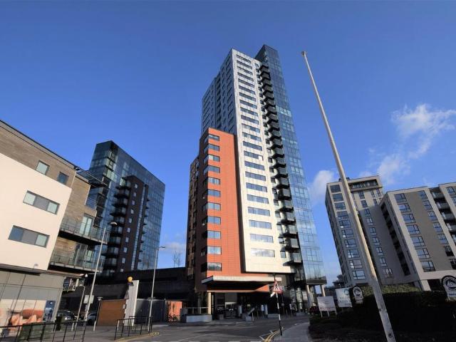 The Moresby Tower, Admirals Quay. 2 bed flat to rent £2,500 pcm £577 pw