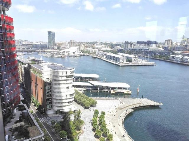 Luxury One Bedroom + Study with Spectacular Harbour Views at One Sydney Harbour