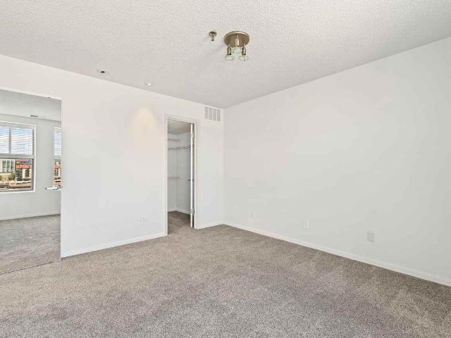 The Majestic on the Plaza 1 Bedroom Apartment for Rent at 235 Ward Pkwy, Kansas City, MO 64112 South Plaza