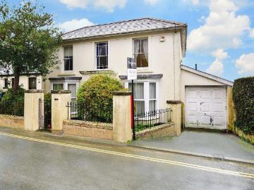 The Mall, Brading, Sandown PO36, 3 bed detached house to rent, £1,700 pcm | PrimeLocation