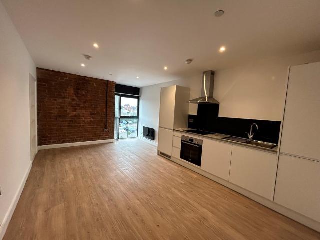 The Maltings, Burton on Trent, DE14 1 bed apartment to rent £750 pcm £173 pw