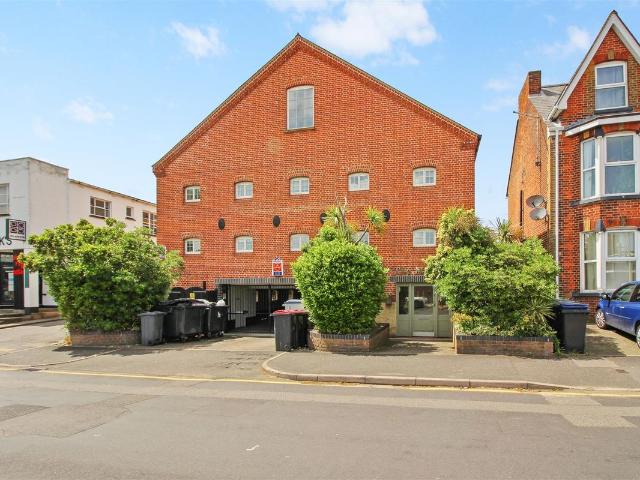The Maltings, Roper Road, Canterbury, Kent CT2, 2 bed flat to rent, £1,150 pcm | PrimeLocation