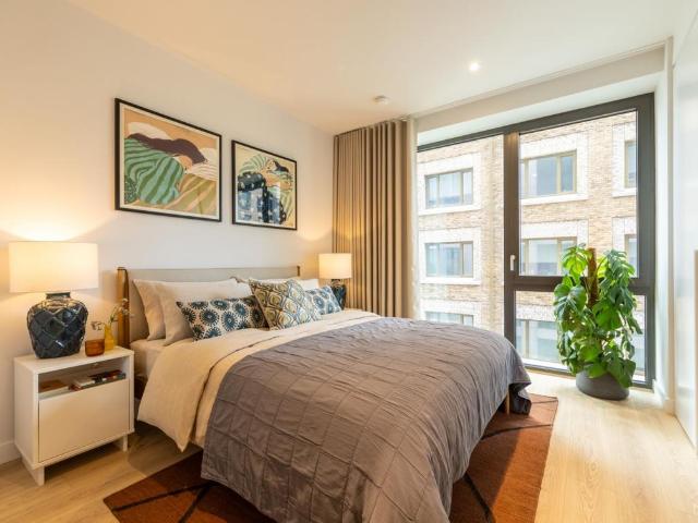 The Maple, 10 Aviator Drive, London, NW2 Studio to rent £2,220 pcm £512 pw