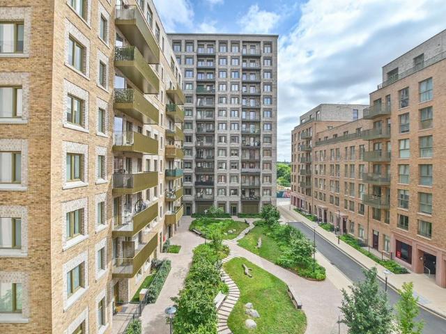 The Maple, Brent Cross, London, NW2 Studio to rent £2,225 pcm £513 pw