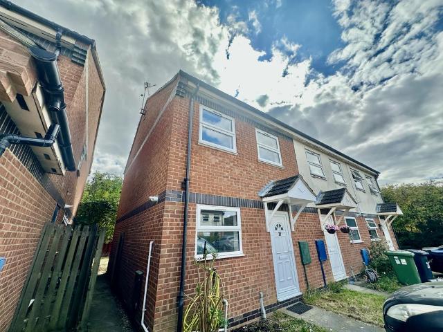 The Maples, Peterborough, PE1 2 bed house to rent £950 pcm £219 pw