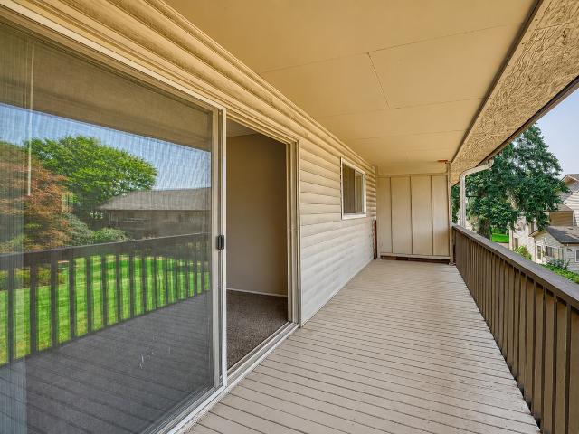 The Maples 1 Bedroom Apartment for Rent at 4929 Sw Scholls Ferry Rd, Raleigh Hills, OR 97225 Raleigh Hills