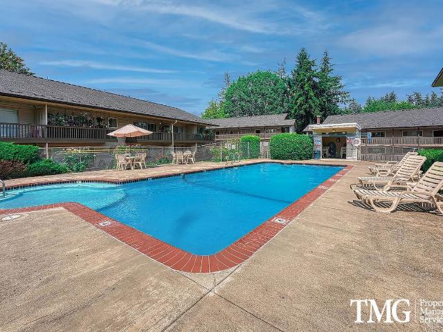 The Maples 1 Bedroom Apartment for Rent at 4929 Sw Scholls Ferry Rd, Raleigh Hills, OR 97225 Raleigh Hills