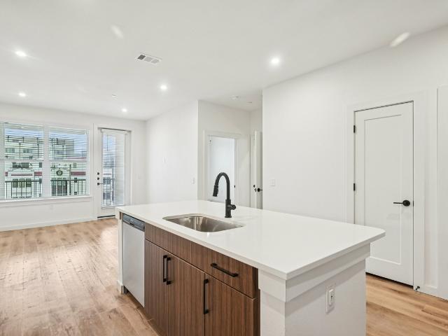The Marcus 1 Bedroom Apartment for Rent at 2020 S Ervay St, Dallas, TX 75215 Cedars